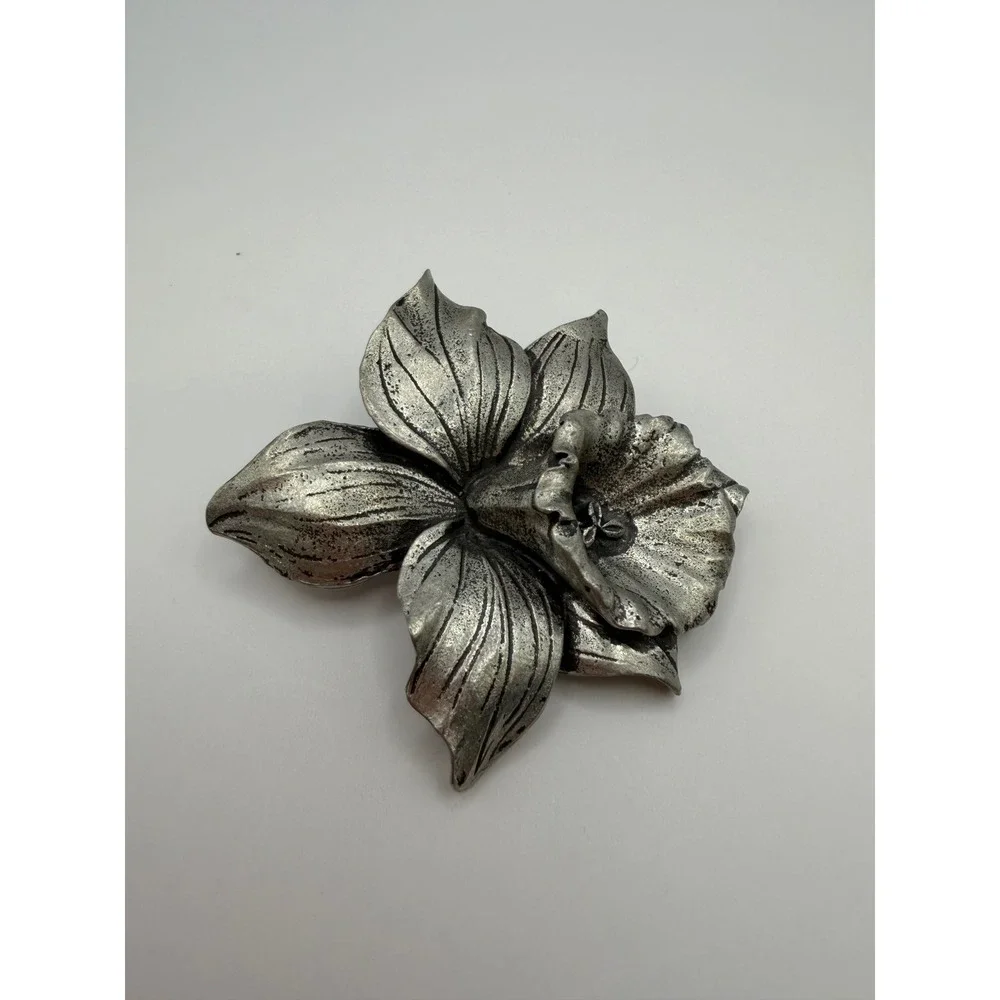 Seagull 2006 Pewter Daffodil‎ Flower Brooch Pin Statement Vintage Floral